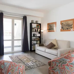 Overseas - Penthouse - Attico - Palazzo San Matteo - Palermo